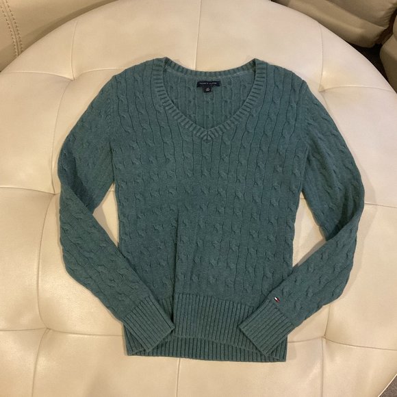 Tommy Hilfiger V Neck Cable Sweater - Picture 1 of 3